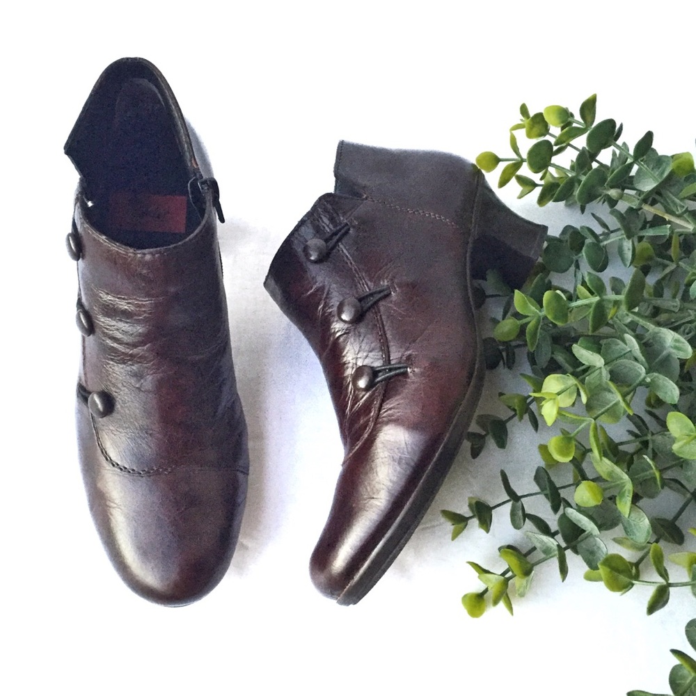 Rieker vintage leather button cosplay booties, 37